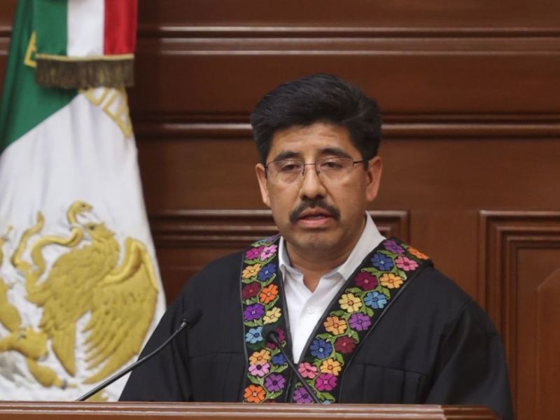 Servicio Público Decadente